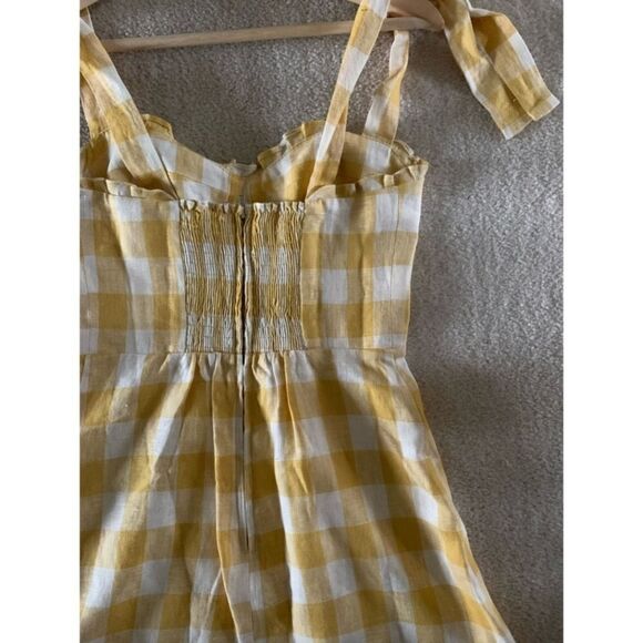 Reformation Desiree Linen Dress in Dandelion Check Yellow 6 - Picture 5 of 10